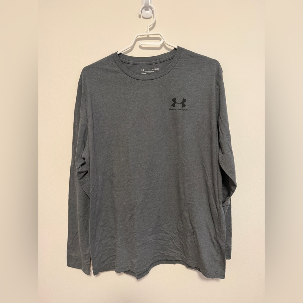Under Armour Men's Long Sleeve Crew Tee - Charcoal Gray